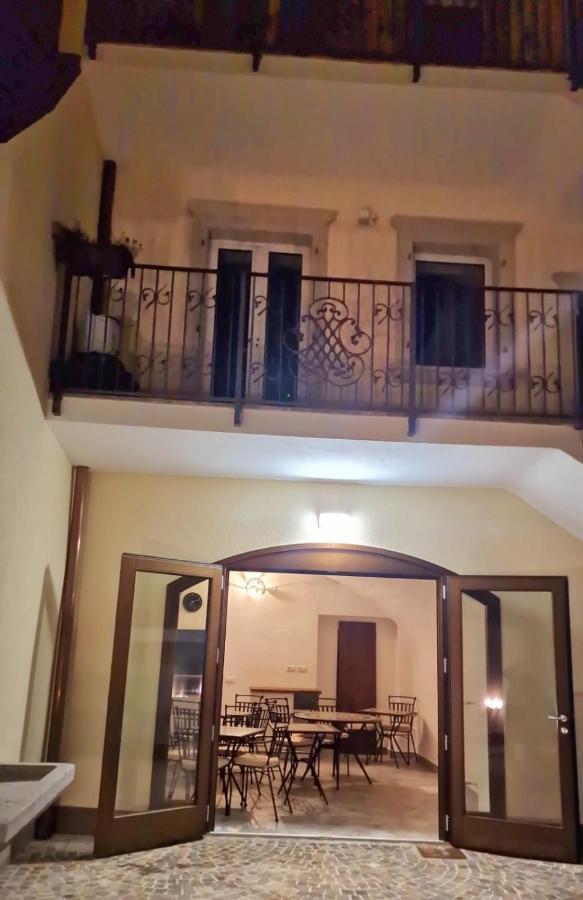 مبيت وإفطار آركو Sentieri Del Garda المظهر الخارجي الصورة